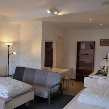 Jurgis Guest House Kaunas Bagian luar foto